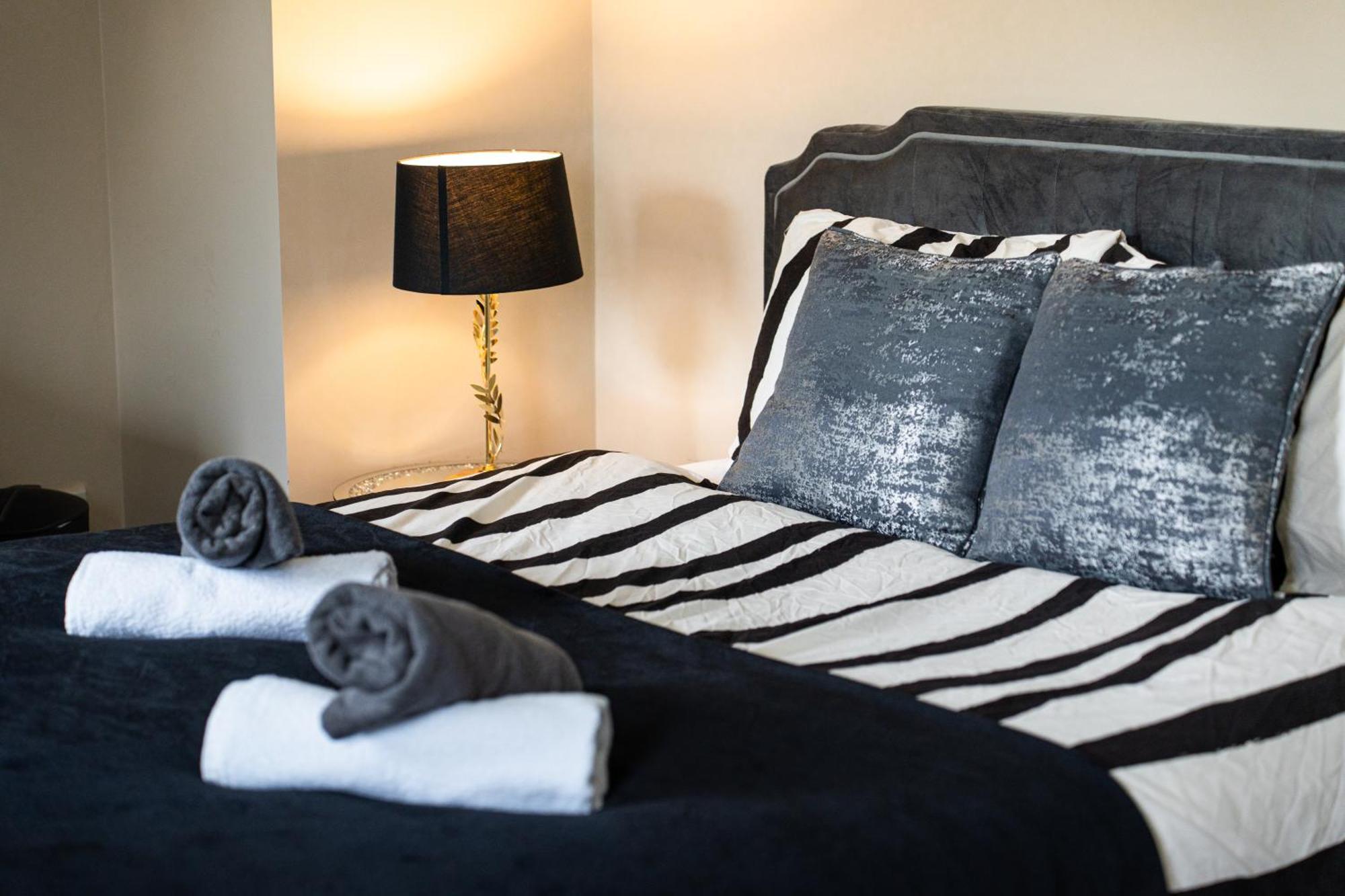 Cozy 3 Bedroom House Near Ari And City Centre, Ab16, Wifi, Parking, Netflix, Pet - Friendly Aberdeen Dış mekan fotoğraf